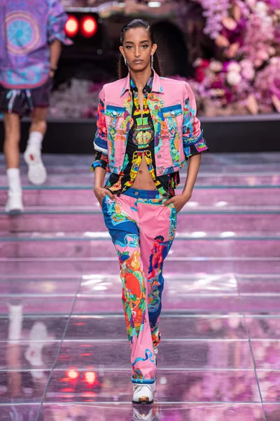 Look 42